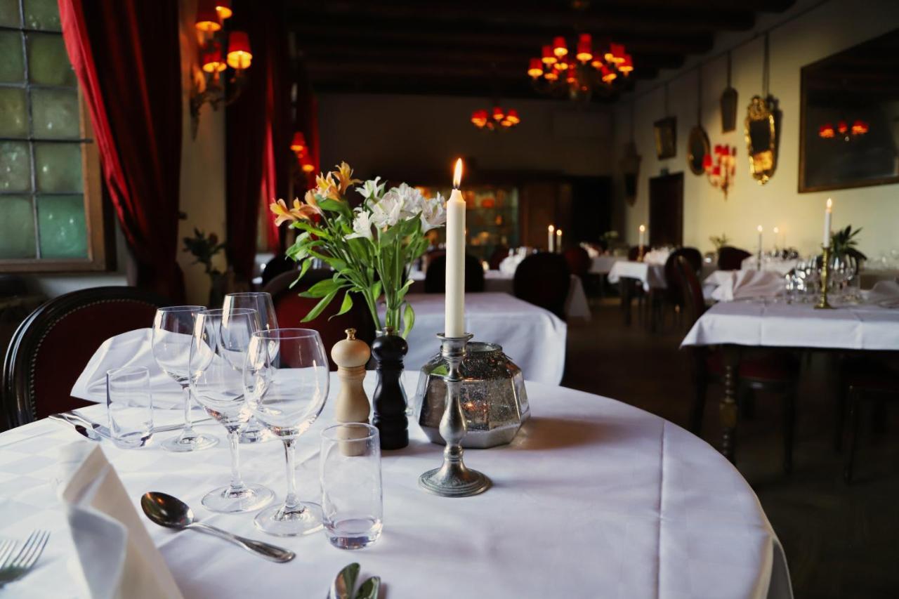Haeringe Slott Hotel Musko Havsbad Buitenkant foto