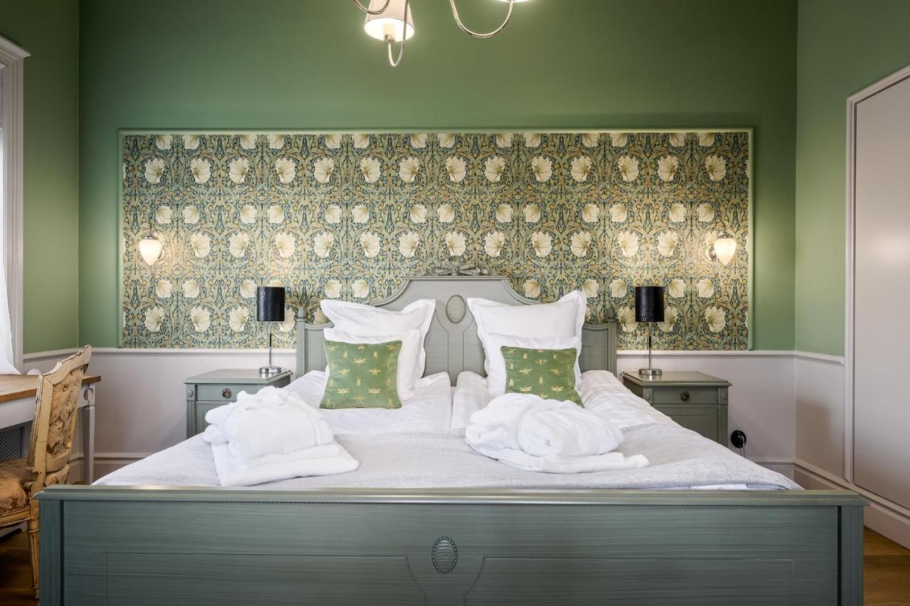 Haeringe Slott Hotel Musko Havsbad Buitenkant foto
